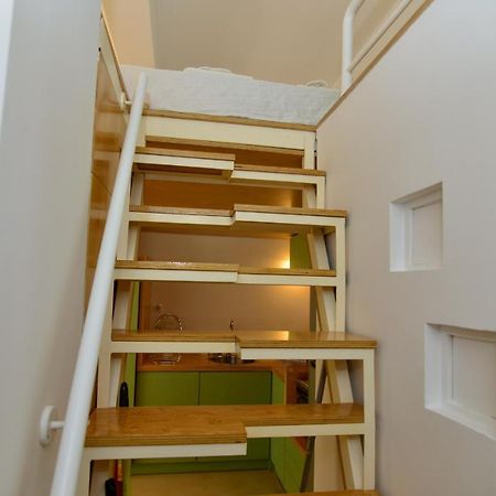 Apartament Athens Cozy Studio 4 Min Walk To The Acropolis Hil Zewnętrze zdjęcie
