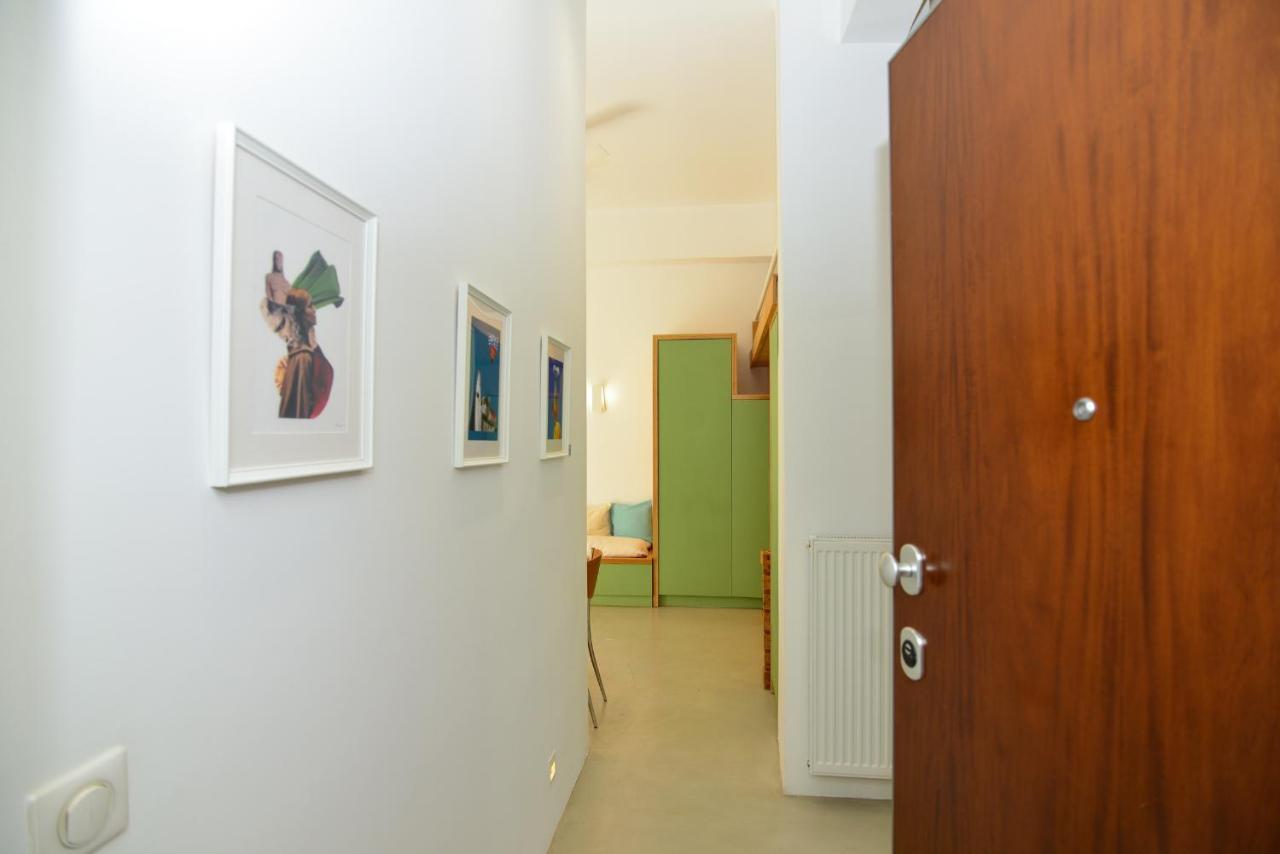 Apartament Athens Cozy Studio 4 Min Walk To The Acropolis Hil Zewnętrze zdjęcie